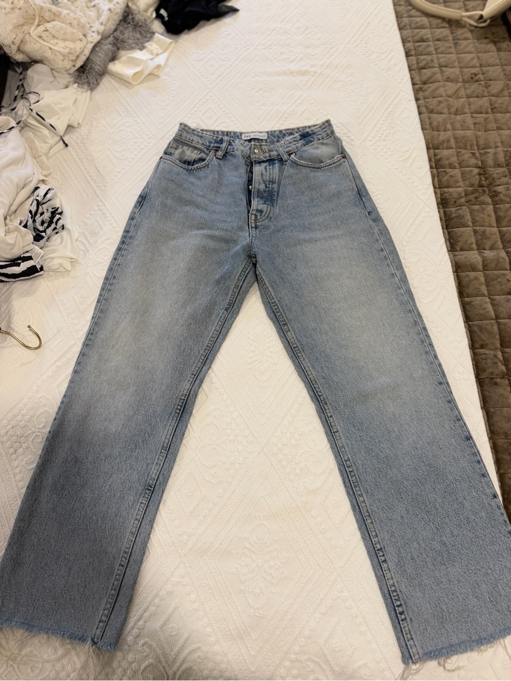 Zara Light Blue Relaxed Straight Jeans